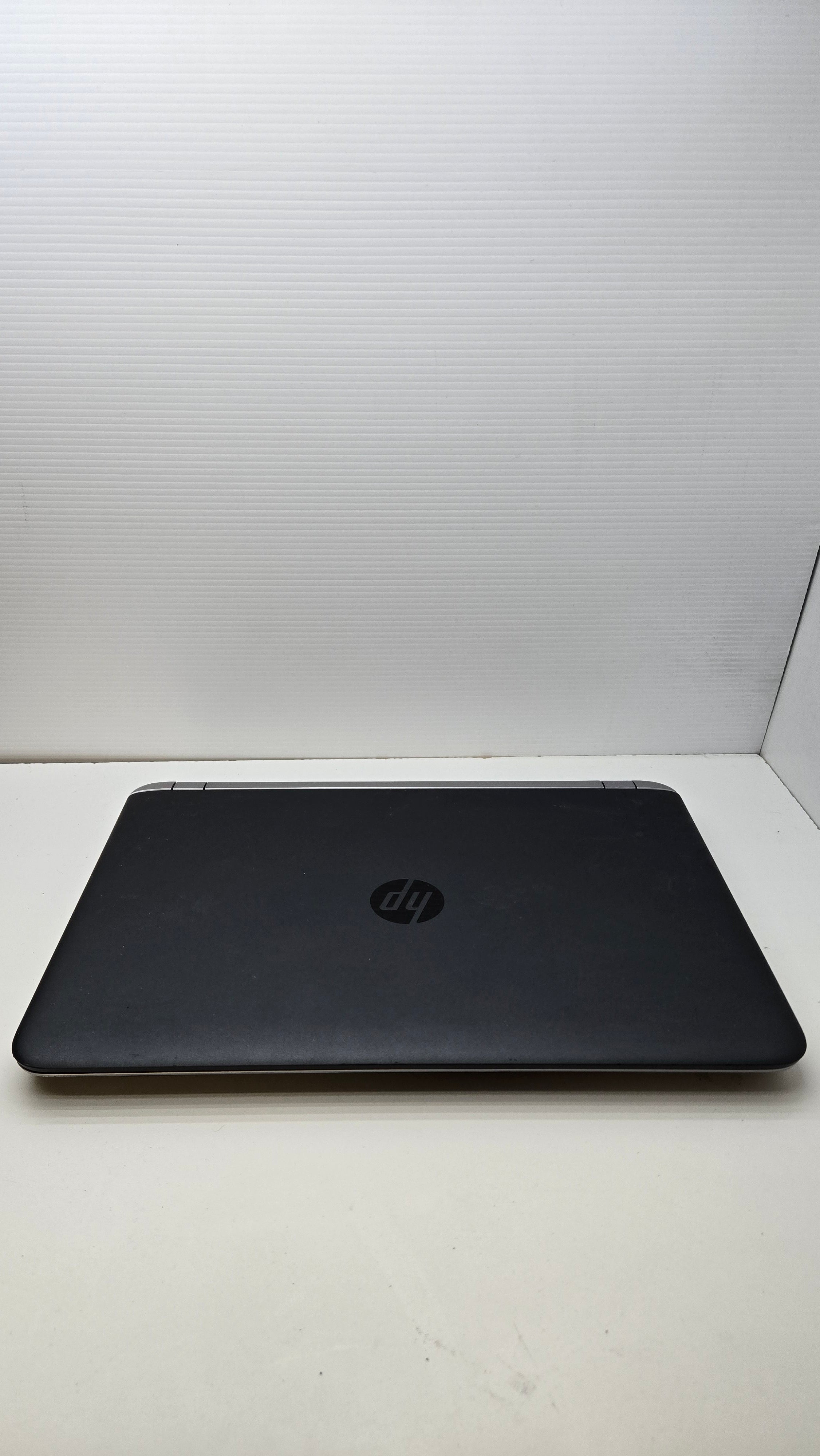 HP ProBook 450 G3 — couvercle fermé